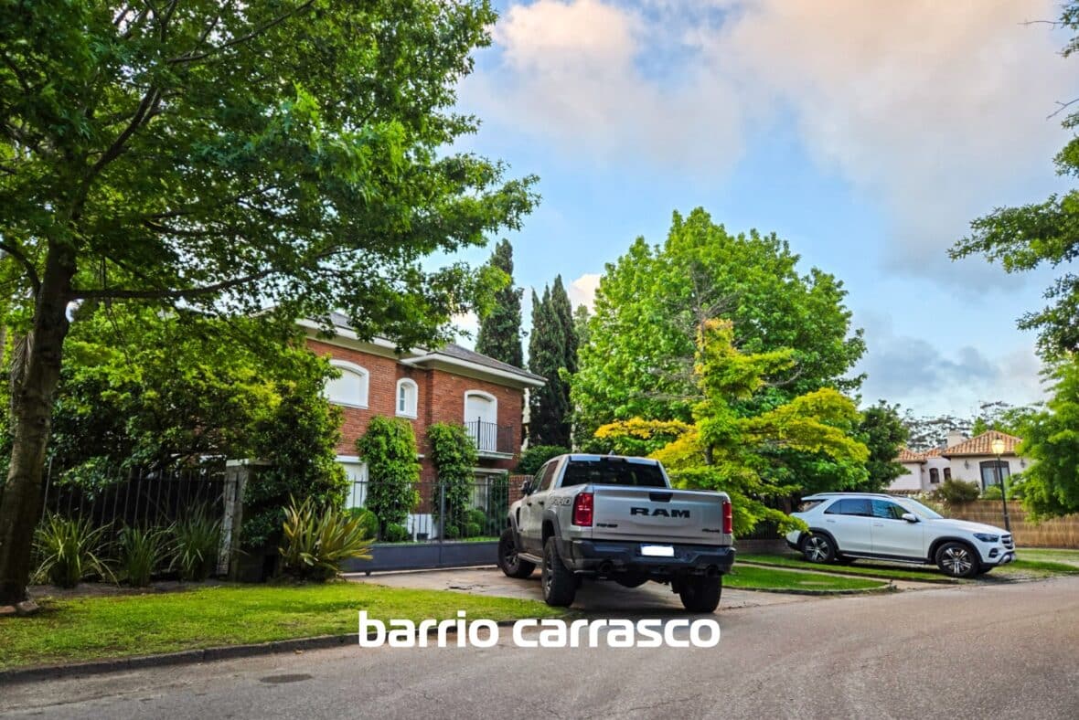 Jardines de Carrasco