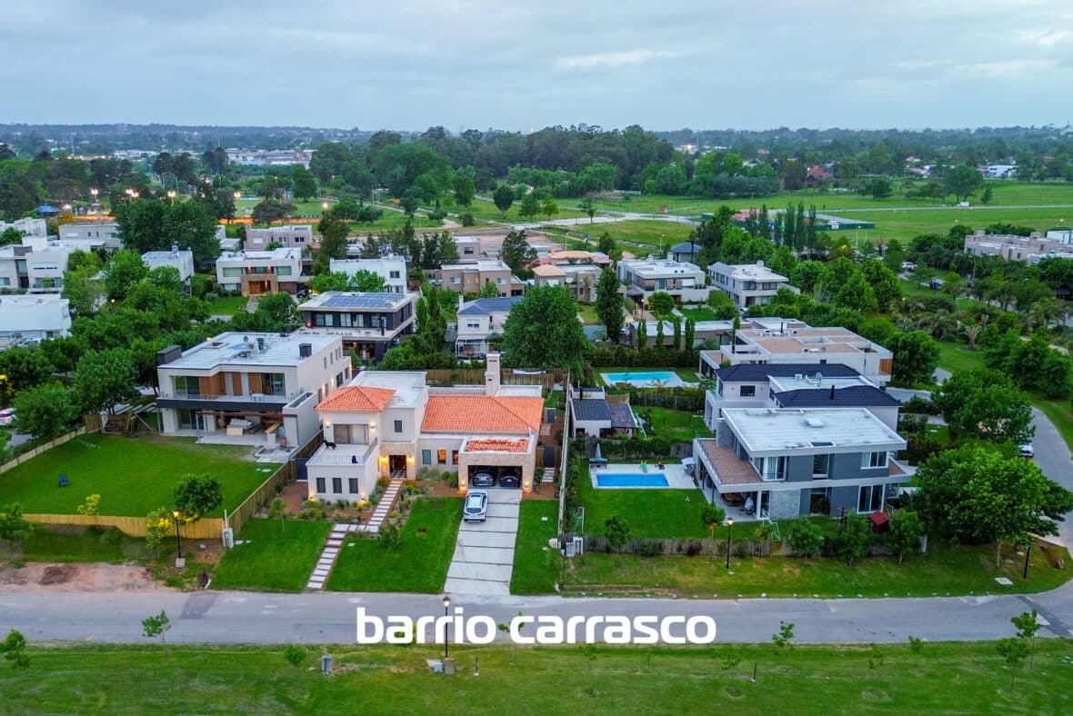 Los Olivos Carrasco